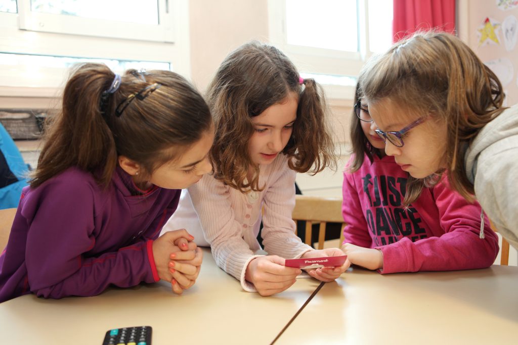 Un-banquier-ds-la-classe17